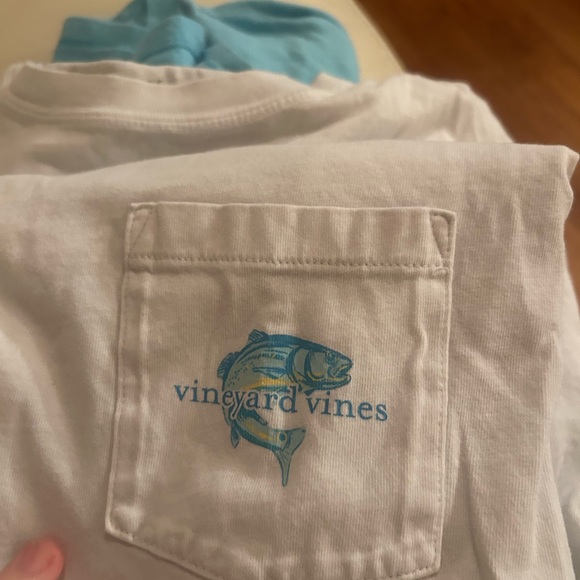 Bundle of Large shirts (Polo, Vineyard Vines, Fish Hippie) - Picture 6 of 8